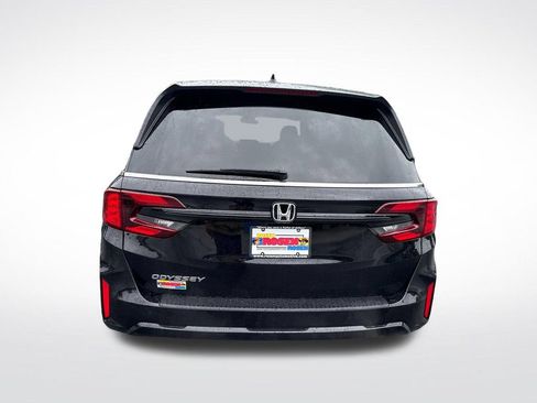 Certified 2025 Honda Odyssey EX-L image 4