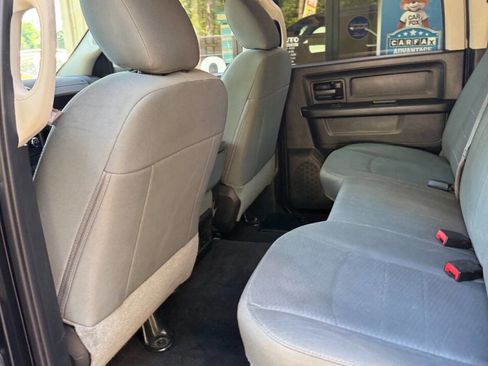Used 2016 RAM 1500 Express w/ Black Ram 1500 Express Group AWD/4WD image 13