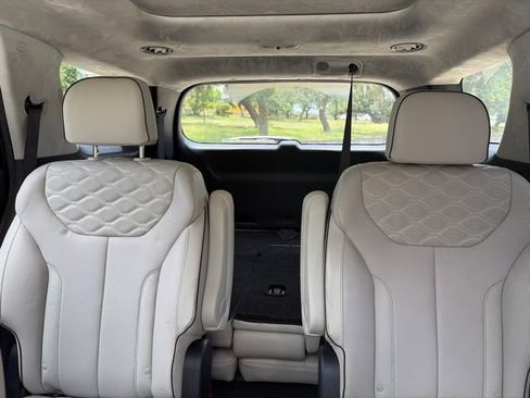 Used 2021 Hyundai Palisade Calligraphy FWD image 18