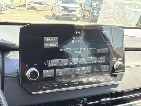 Used 2023 Mitsubishi Outlander SEL AWD/4WD image 21