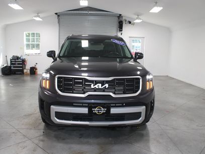 Used 2025 Kia Telluride S