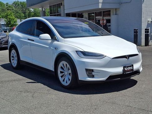 Used 2019 Tesla Model X Long Range AWD/4WD image 4