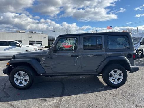 Used 2021 Jeep Wrangler Unlimited Sport image 20
