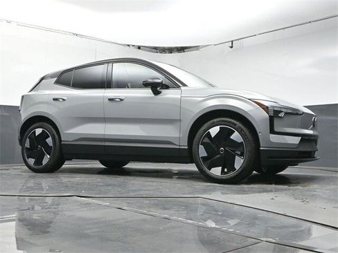 New 2025 Volvo EX30 Ultra w/ Climate Package image 30