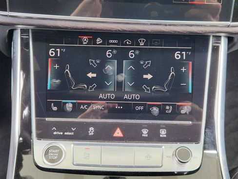 Used 2022 Audi Q7 3.0T Prestige w/ Prestige Package AWD/4WD image 15