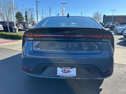 New 2026 Toyota Prius LE image 4