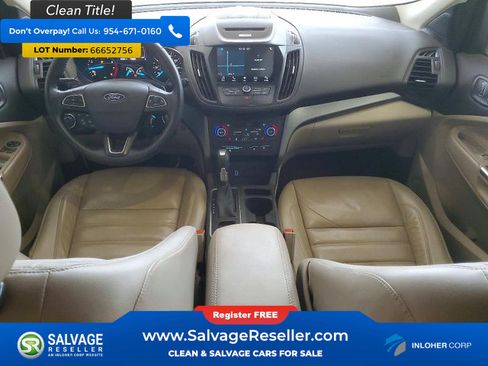 Used 2017 Ford Escape SE w/ SE Leather Comfort Package FWD image 11