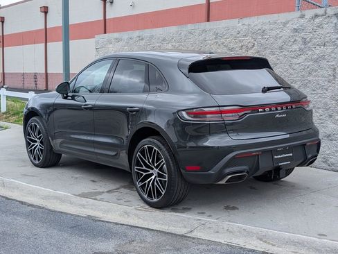 New 2026 Porsche Macan image 3