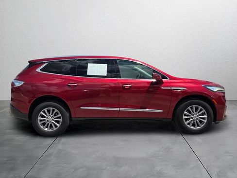 Used 2024 Buick Enclave Essence w/ Sport Touring Edition FWD image 5