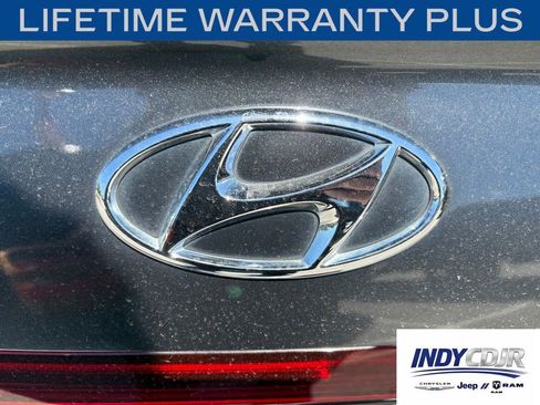 Used 2022 Hyundai Sonata Limited FWD image 19