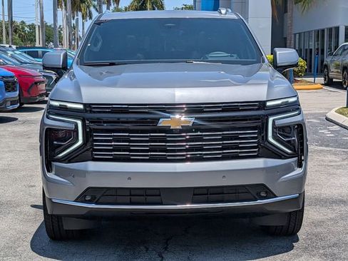 New 2026 Chevrolet Suburban High Country AWD/4WD image 2
