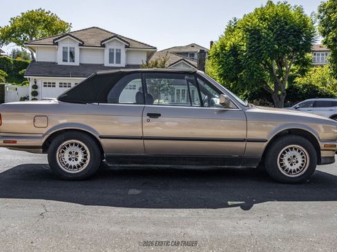 Used 1989 BMW 325i Convertible RWD image 19