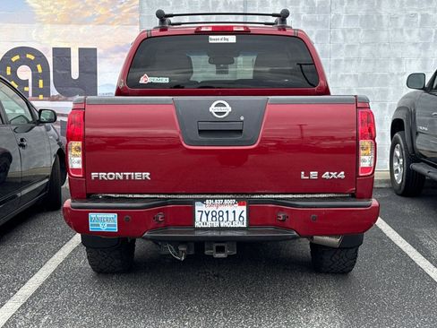 Used 2006 Nissan Frontier LE w/ (X01) Leather Pkg AWD/4WD image 6