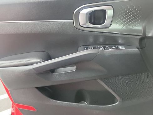 Used 2022 Kia Sorento S FWD image 21