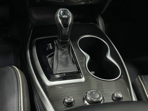 Used 2019 INFINITI QX60 Luxe w/ Essential Package image 30