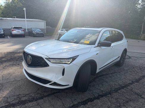Used 2023 Acura MDX A-Spec AWD/4WD image 3