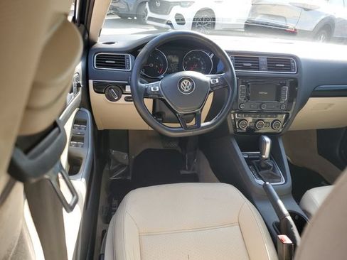 Used 2015 Volkswagen Jetta TDI SEL FWD image 11