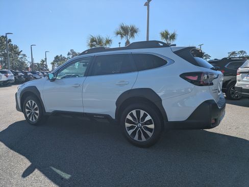 Certified 2024 Subaru Outback Limited image 6