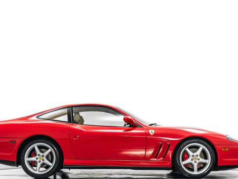 Used 2001 Ferrari 550 Maranello Coupe RWD image 2