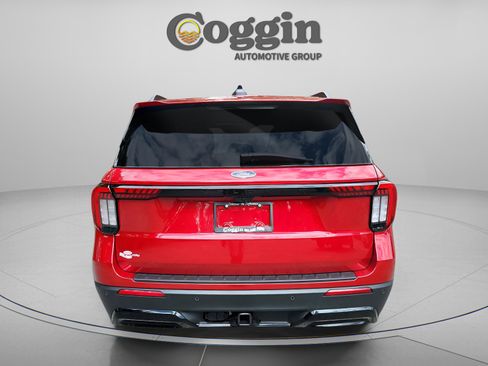 New 2026 Ford Explorer ST-Line image 4