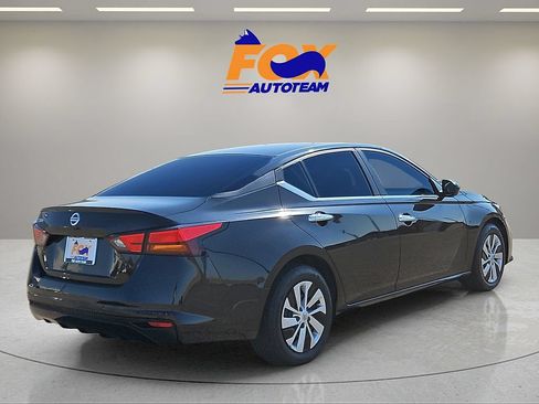 Used 2021 Nissan Altima 2.5 S FWD image 4