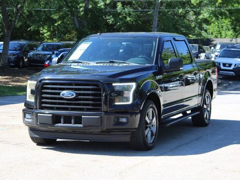 Used 2017 Ford F150 XLT w/ Equipment Group 302A Luxury RWD image 3
