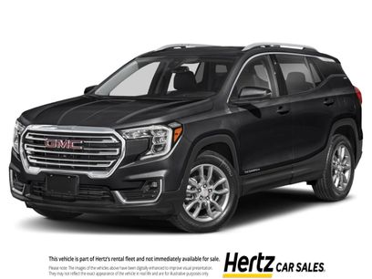 Used 2024 GMC Terrain SLT