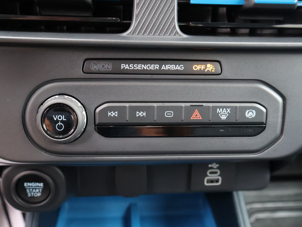 Used 2025 Ford Maverick XLT w/ XLT Luxury Package FWD image 32