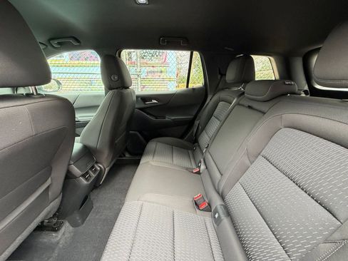 Used 2025 Chevrolet Equinox LT AWD/4WD image 24