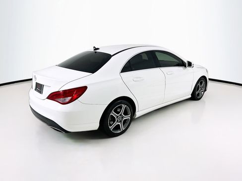 Used 2018 Mercedes-Benz CLA 250 image 8