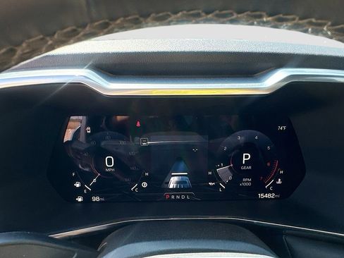 Used 2024 GMC Canyon Elevation w/ Elevation Premium Package image 14