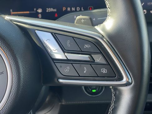 Used 2025 Buick Enclave Preferred image 12