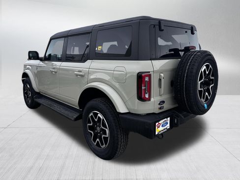 New 2025 Ford Bronco Outer Banks AWD/4WD image 3