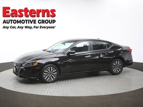 Used 2023 Nissan Altima 2.5 SV image 57