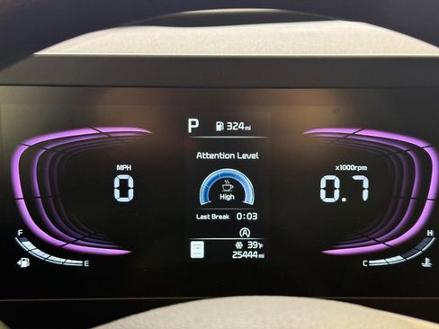 Used 2025 Kia Sportage LX image 24