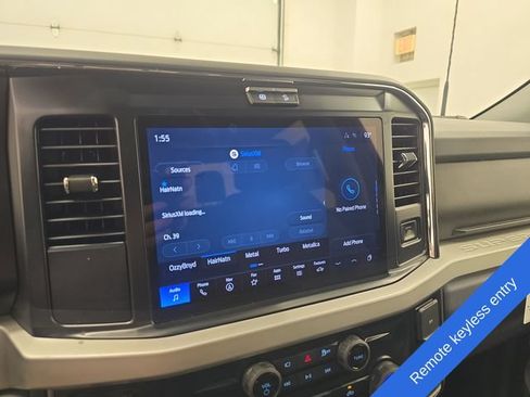 New 2026 Ford F350 XLT w/ XLT Premium Package AWD/4WD image 28