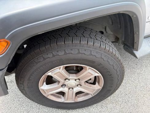 Used 2019 Jeep Wrangler Unlimited Sport S AWD/4WD image 4