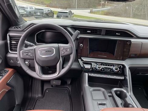 New 2026 GMC Sierra 3500 Denali Ultimate image 12