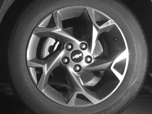 Used 2025 Chevrolet Trax LT FWD image 12