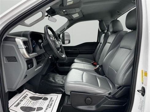Used 2023 Ford F250 XL w/ XL Chrome Package RWD image 8