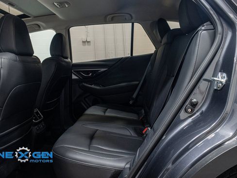 Used 2024 Subaru Outback Limited image 25