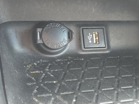 Certified 2023 Toyota RAV4 LE FWD image 25