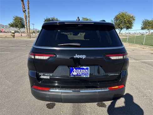 Used 2022 Jeep Grand Cherokee L Limited w/ Luxury Tech Group II image 6