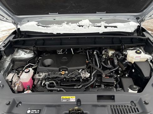 Certified 2023 Toyota Highlander LE image 8