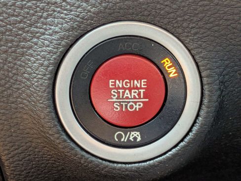 Used 2020 Dodge Challenger SRT Hellcat Redeye RWD image 34