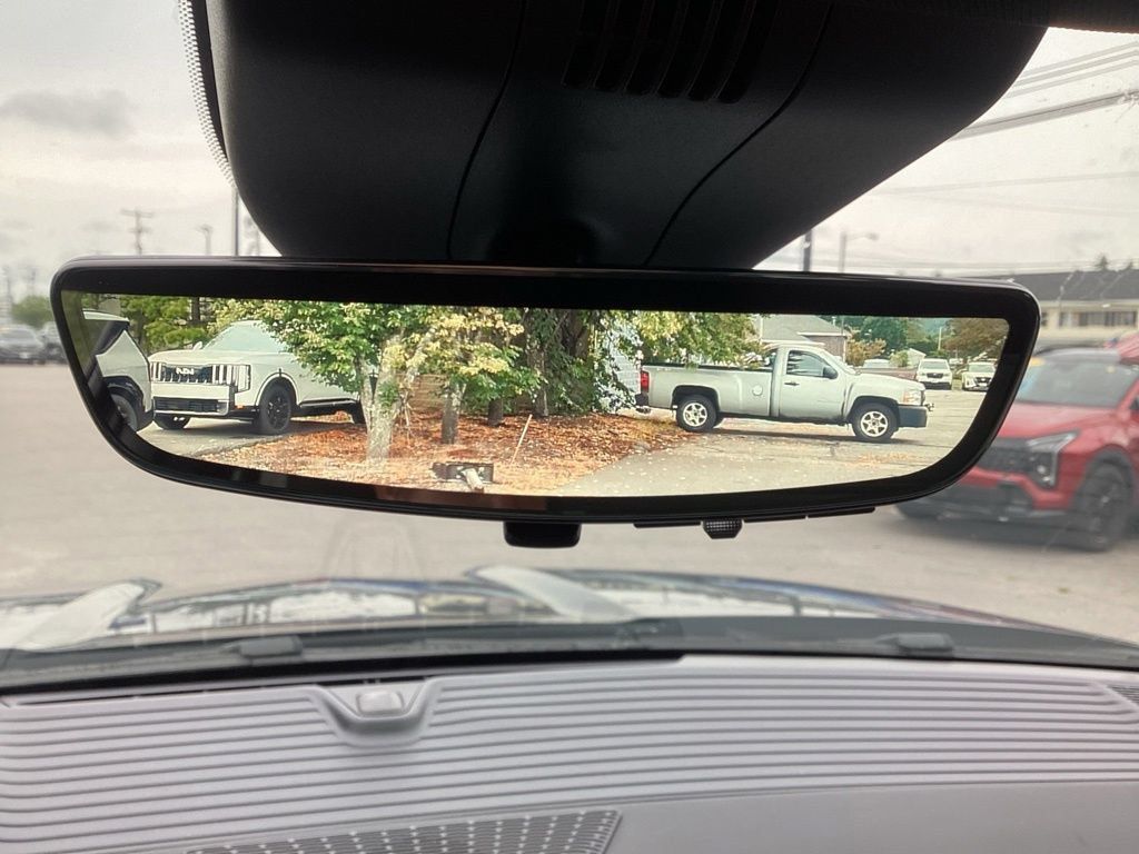 Used 2024 Chevrolet Silverado EV RST AWD/4WD image 27