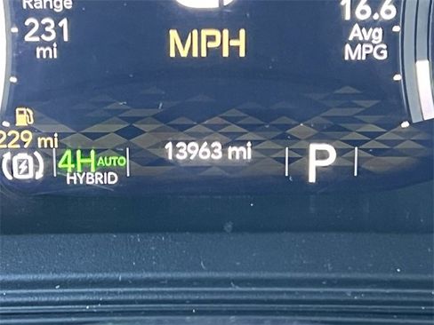 Used 2025 Jeep Wrangler Unlimited Rubicon 4xe w/ Convenience Group image 6