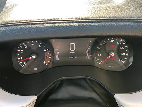 Used 2025 Jeep Compass Limited AWD/4WD image 13