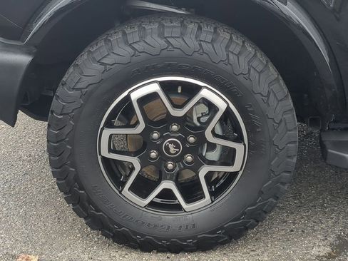 Used 2023 Ford Bronco Outer Banks AWD/4WD image 30