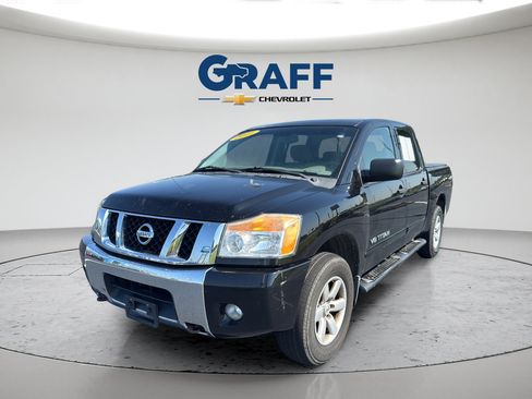 Used 2011 Nissan Titan SV w/ SV Value Truck Pkg AWD/4WD image 1